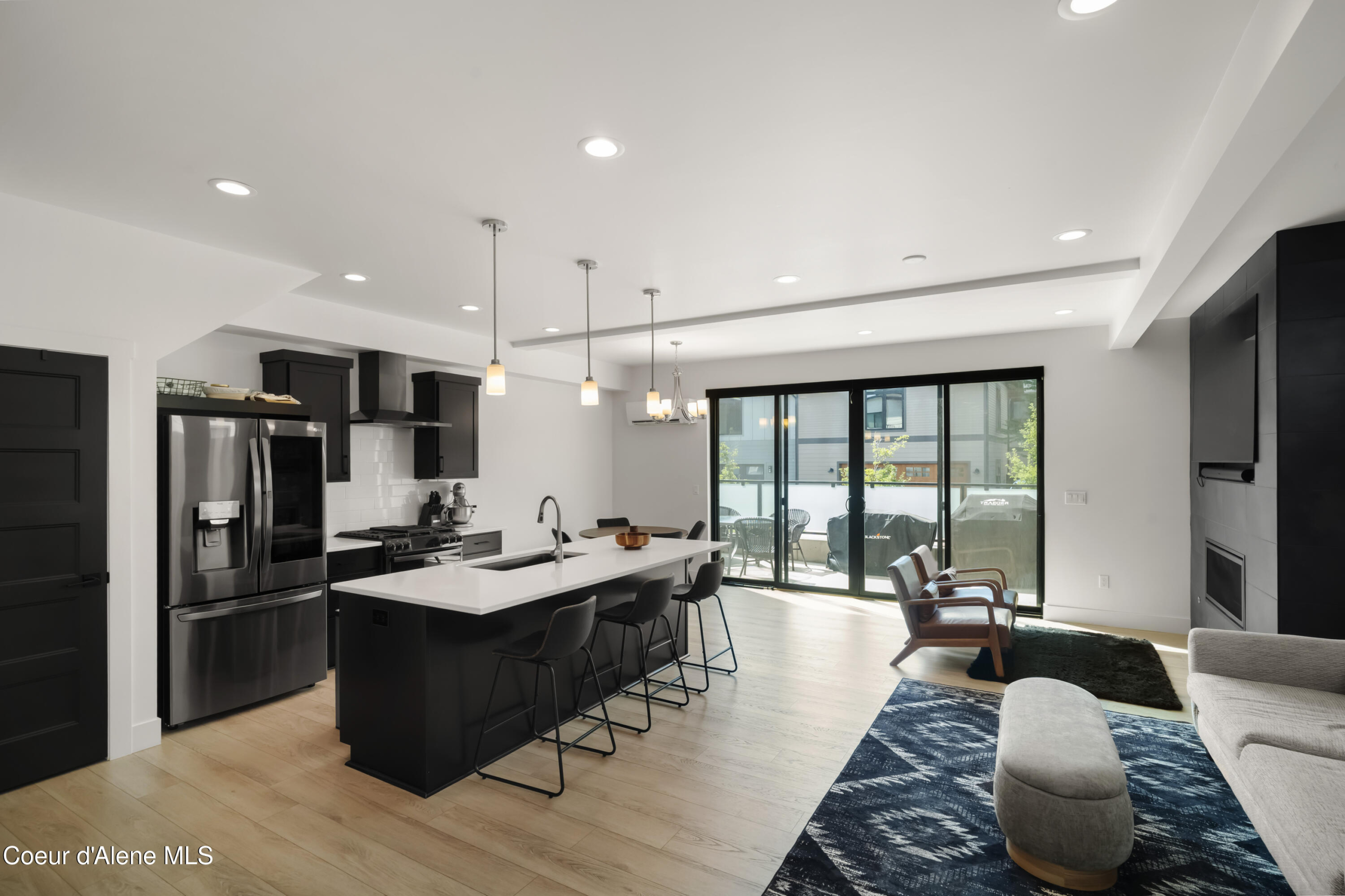Single Family Town Home