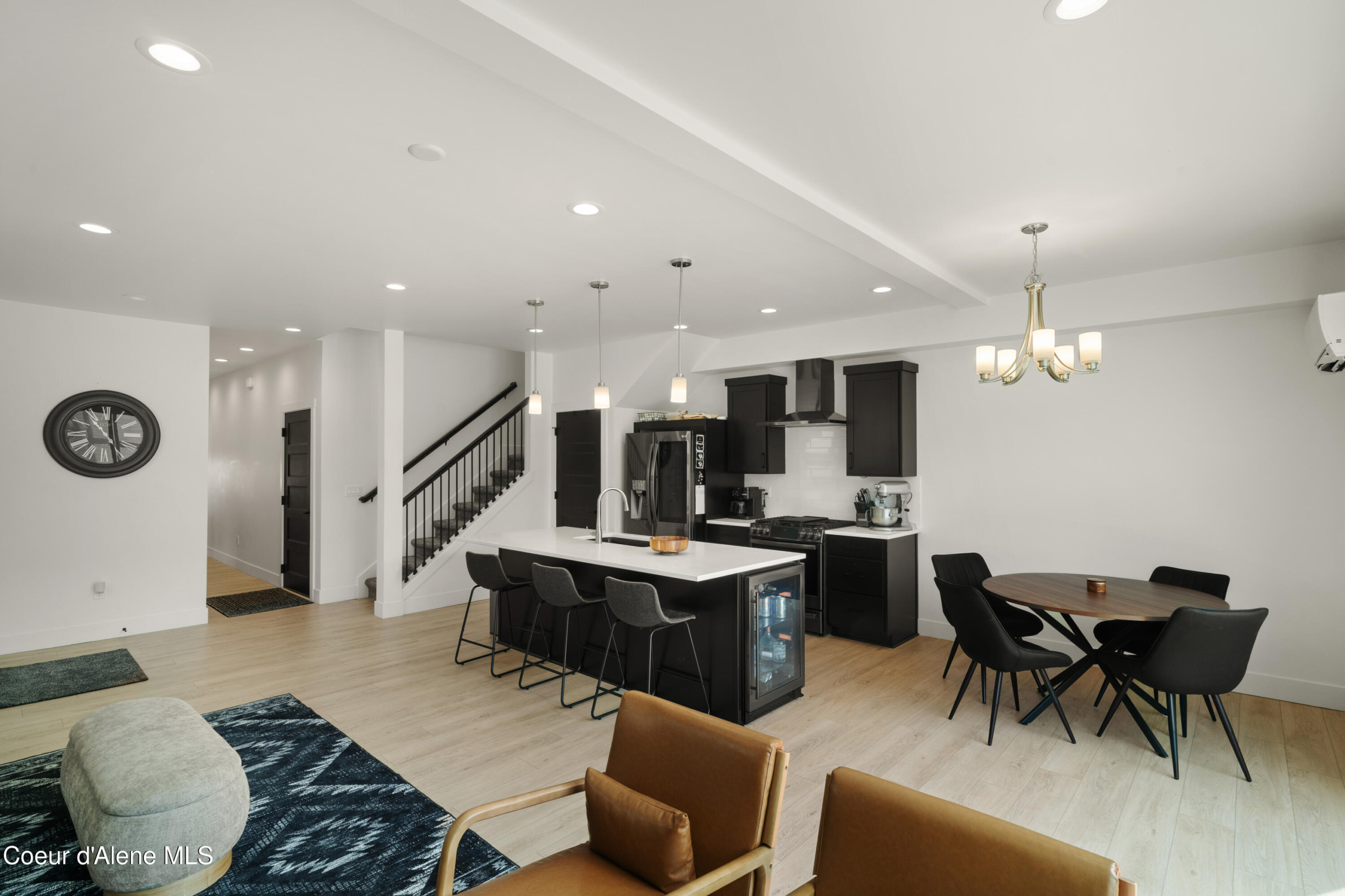 Single Family Town Home